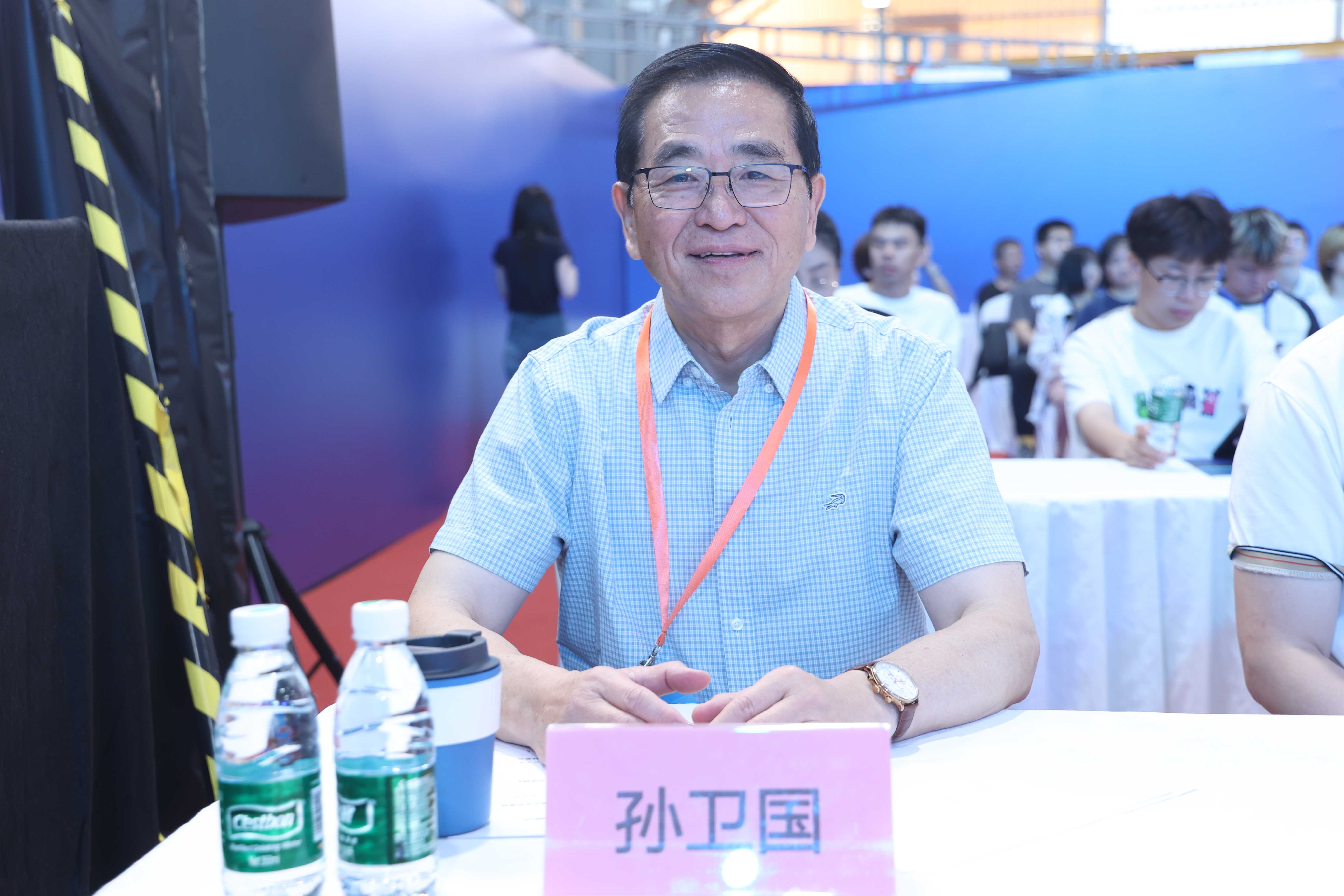 �ܲ���ս���չָܾ��ֳ���������ϯ�������ʵͿվ��������˻�ϵͳ��ҵչ����