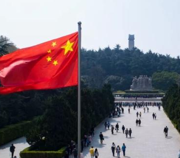 5G+VR+���˻� ţ����Ƶֱ�������µ�����