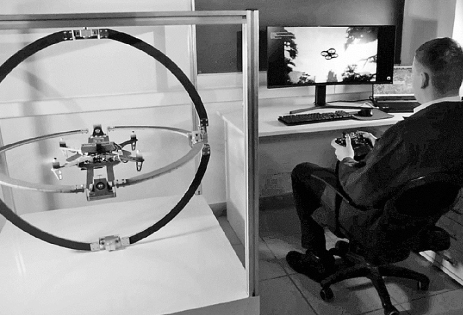 VR��������������˻�����Ա��ѵ